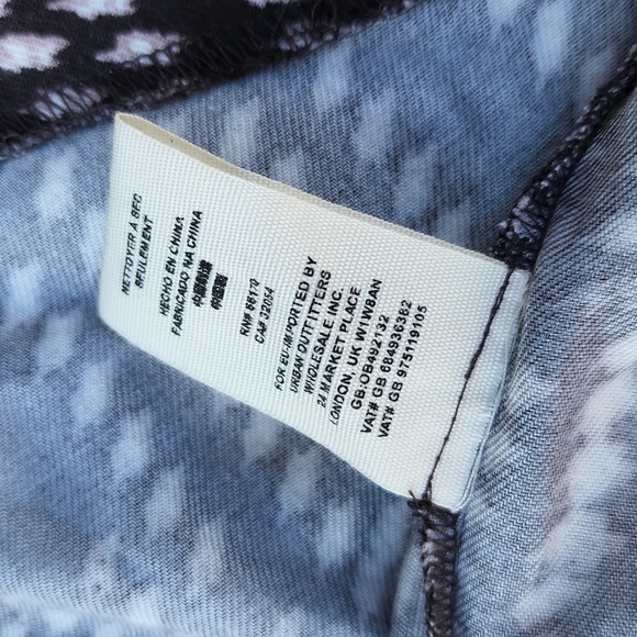 Donating Make an Offer Free People paper flowers printed mini dress - Picture 10 of 10